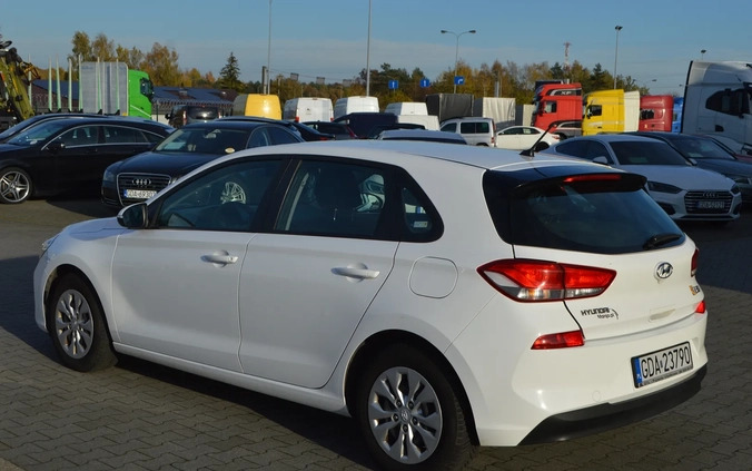 Hyundai I30 cena 21500 przebieg: 324216, rok produkcji 2018 z Warta małe 191